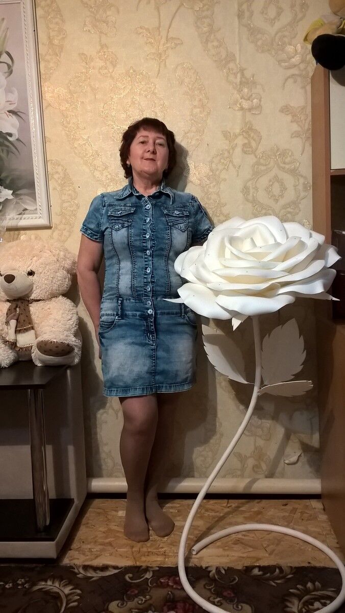  15623826  Mila, 52 ,    