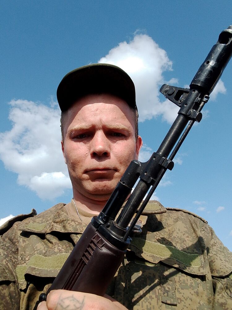  ,   Pavel, 33 ,   ,   , c 