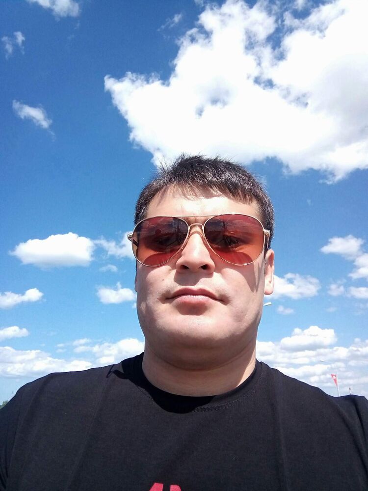  ,   Elmurod, 37 ,   ,   