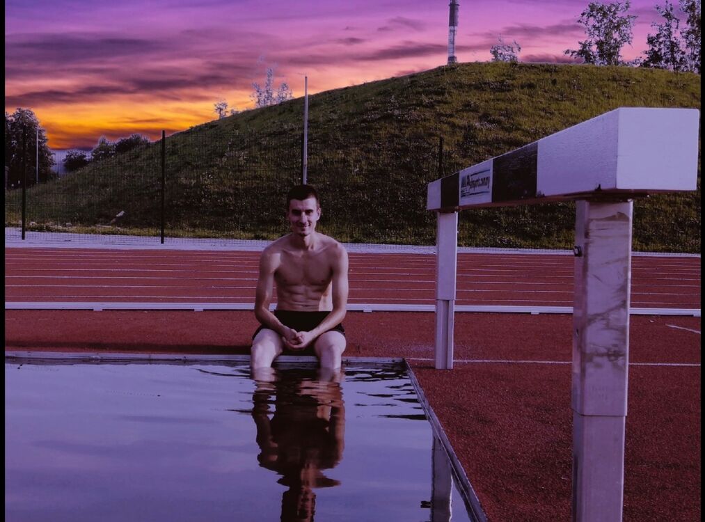  ,   , 27 ,   ,   