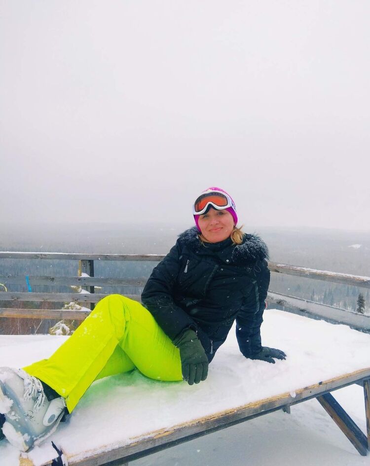  54742236  , 53 ,    -