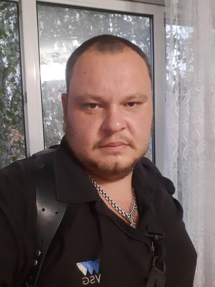  46629216  , 33 ,    