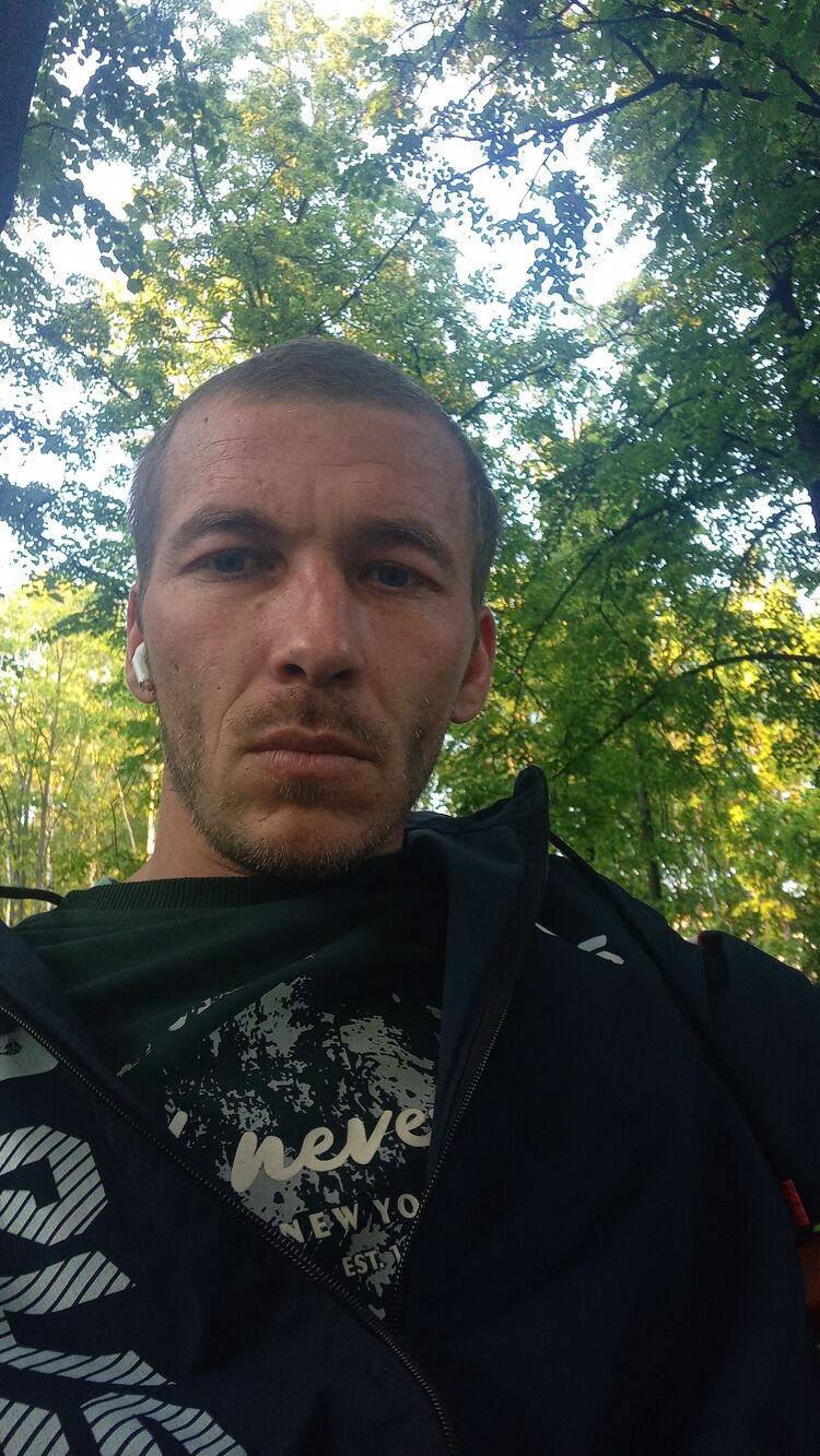 27216466  Evgeny, 35 ,    