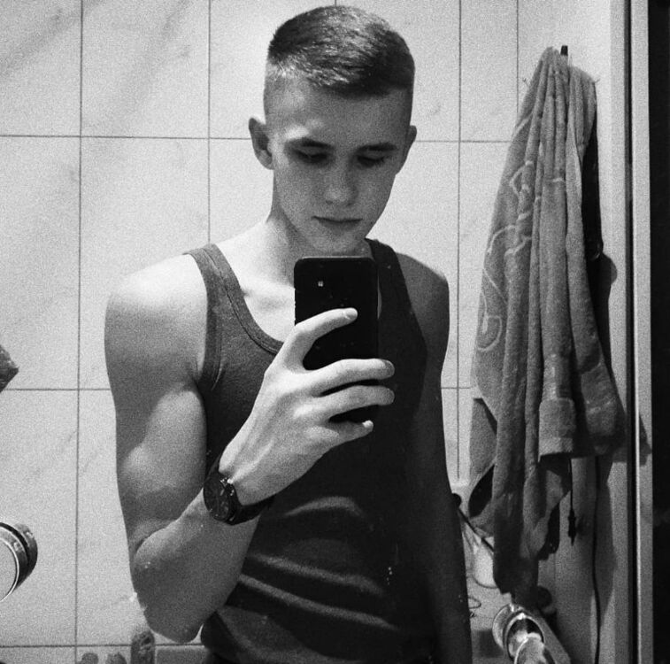 ���� 15715806 ������� �����, 27 ���, ���� ���������� � �������-��-����