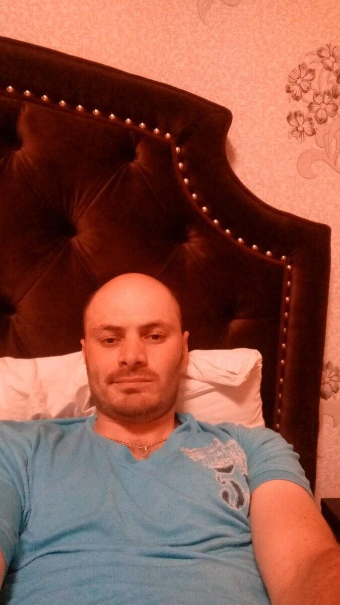  ,   Alexandru, 40 ,   ,   , c 
