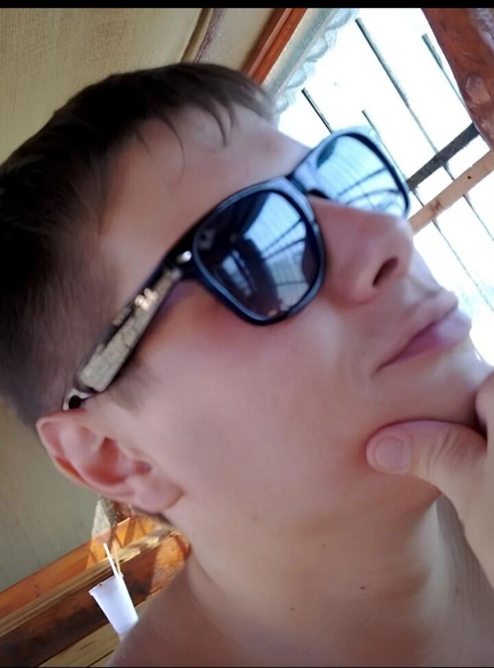  51077546  , 37 ,    