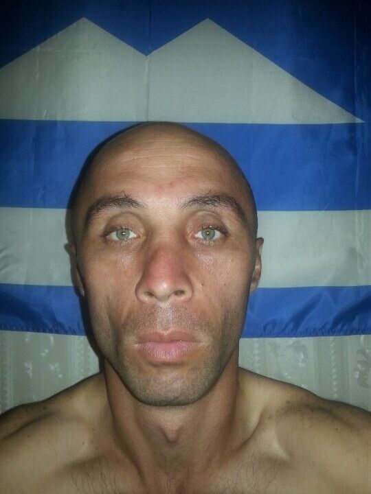  7925056  Magamed, 44 ,    