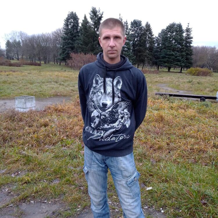  ,   Alex, 37 ,   ,   , c , 