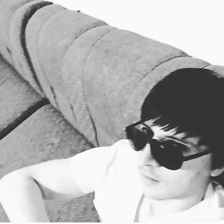  23941846  Samir, 33 ,    