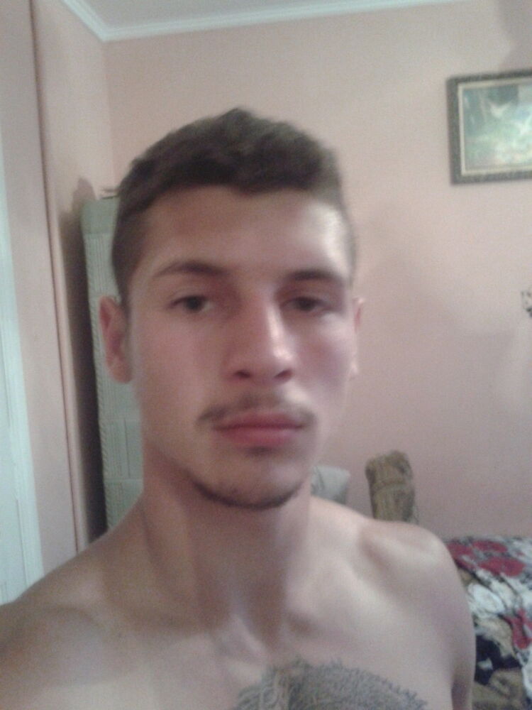  10184476  Sergio, 30 ,    