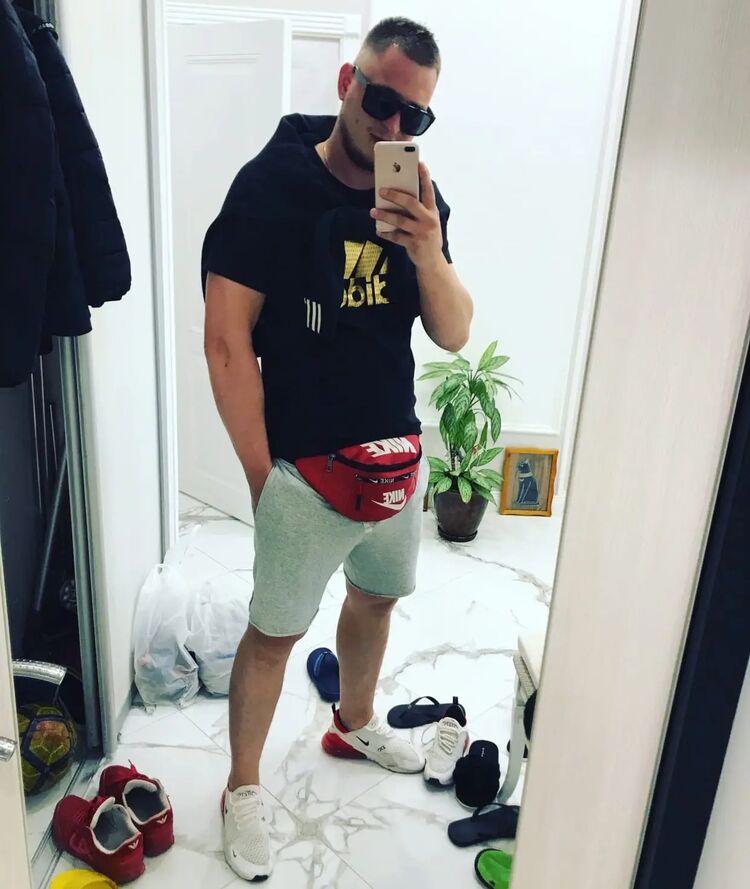  ,   Alexander, 41 ,   ,   , c , 