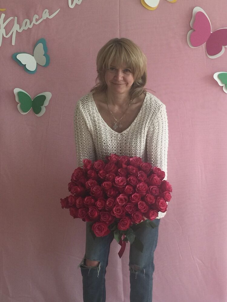  22157286  Lana, 55 ,    