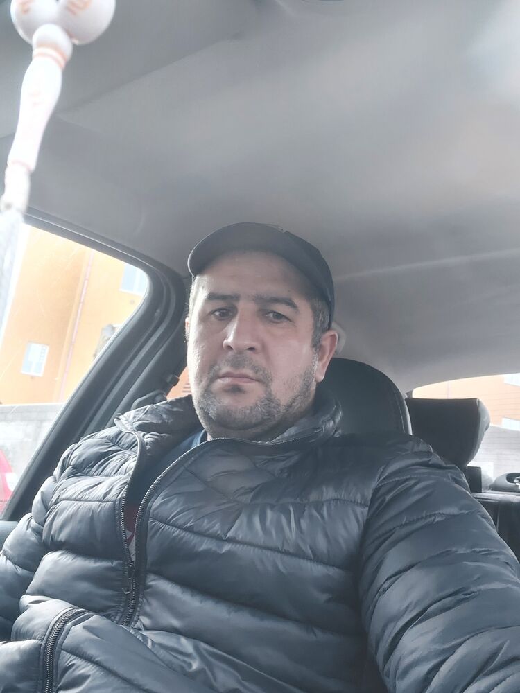  ,   Azik, 37 ,   ,   