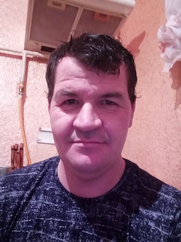  33069826  Nikolay, 45 ,    