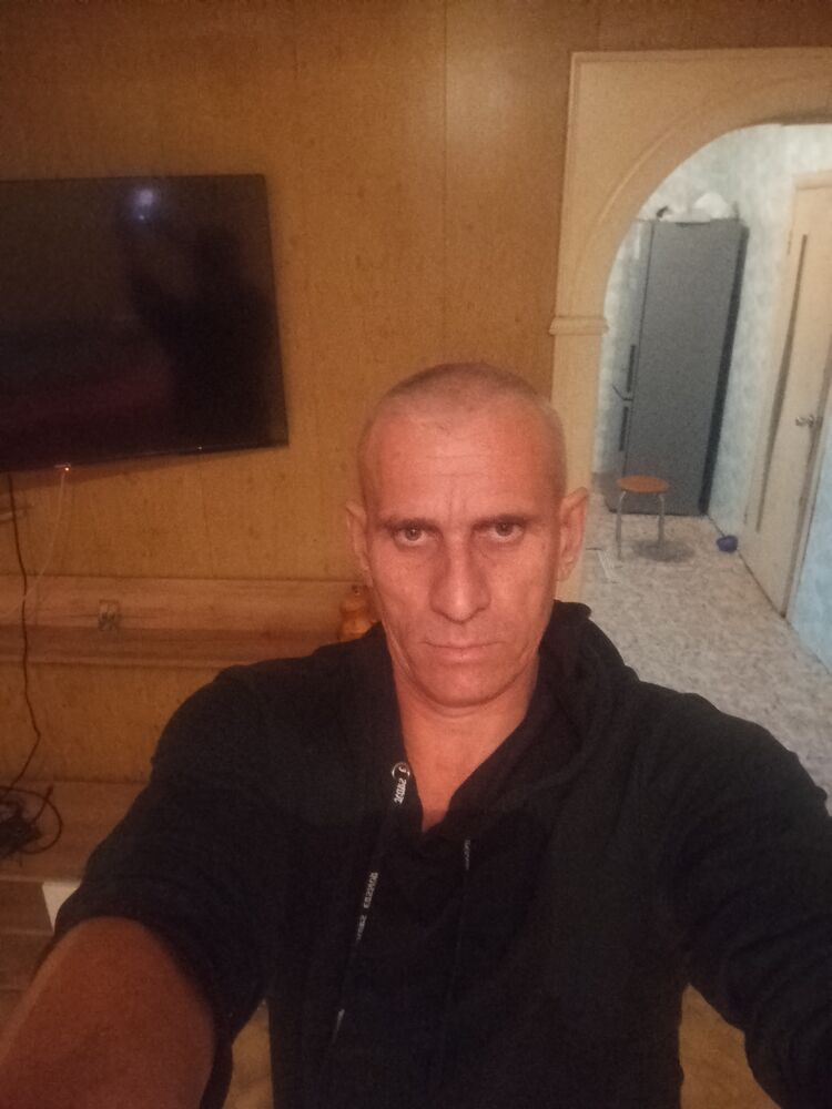  49688156  , 45 ,    