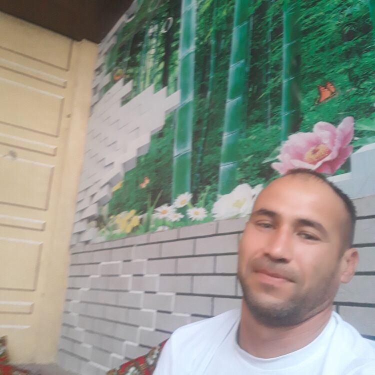  36613536  Ortiqali, 41 ,    