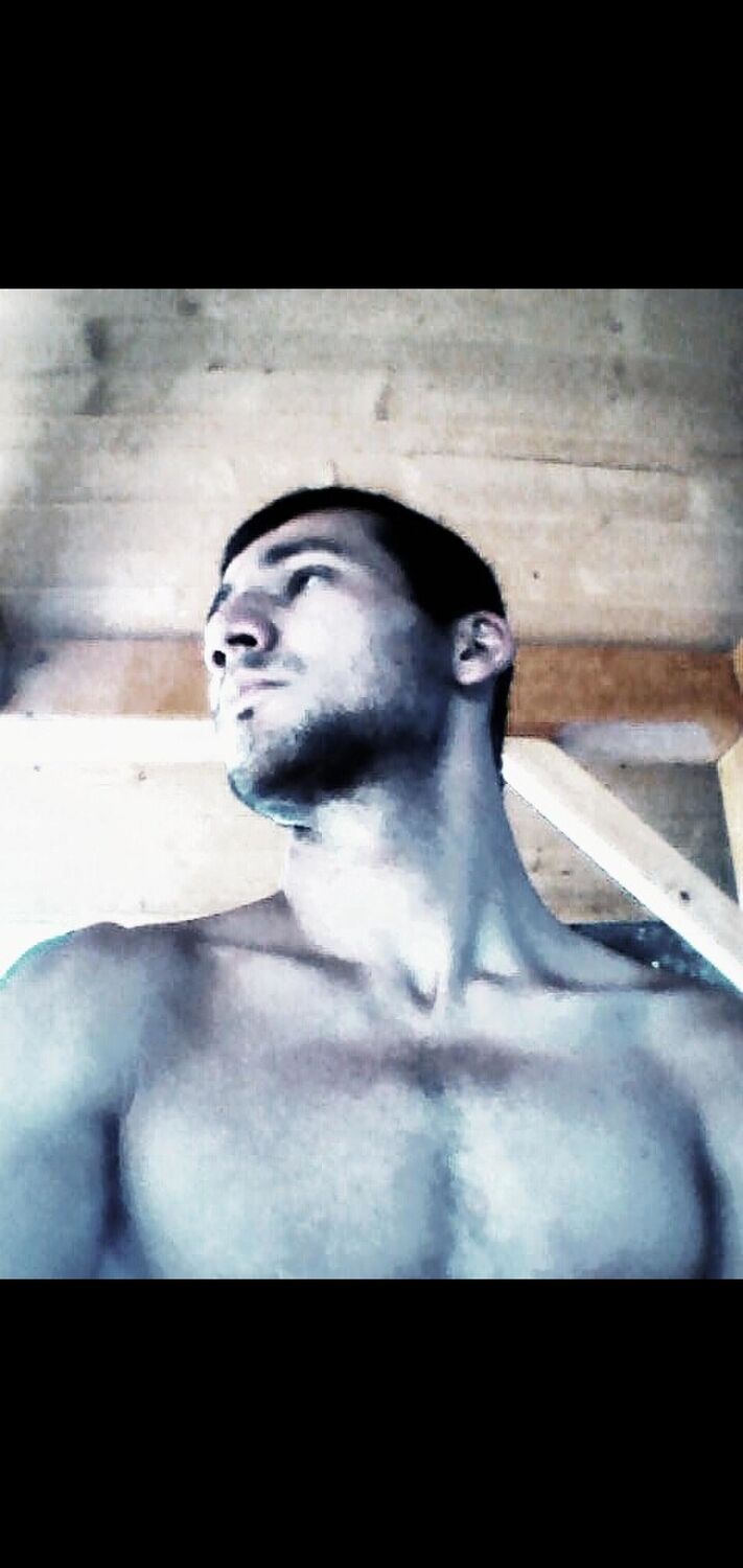  41513526  Abdumalik, 33 ,    