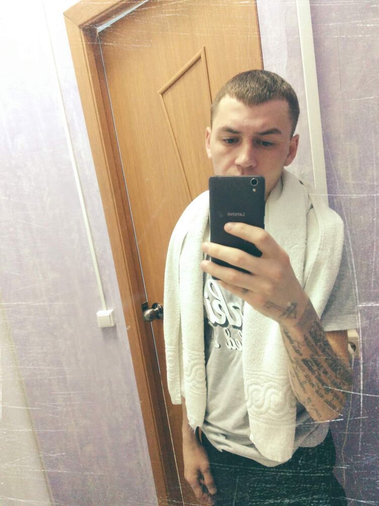  42580686  , 32 ,    