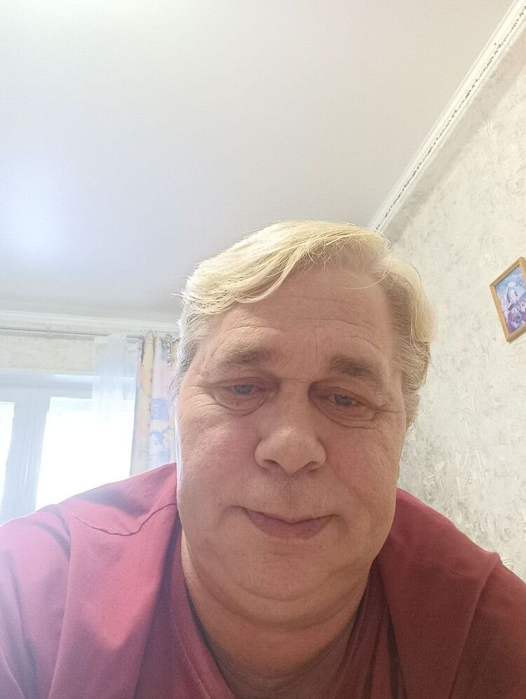  48093956  , 53 ,    