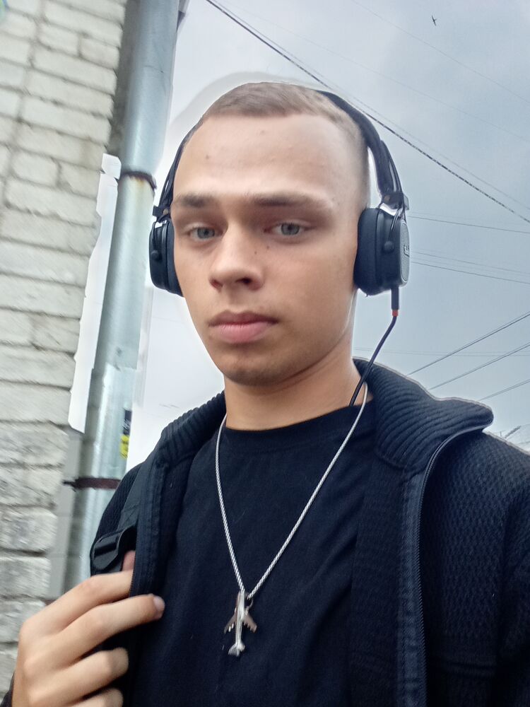  45529236  Nikita, 21 ,    