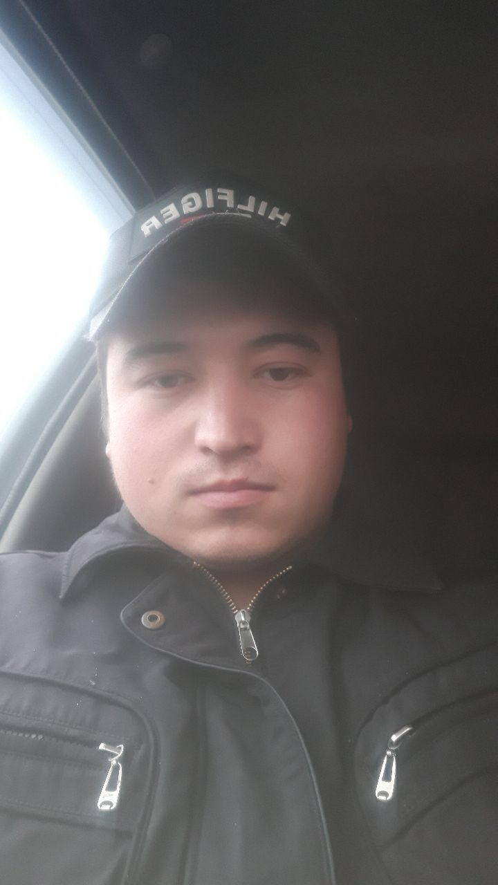  ,   Bexruz, 28 ,   ,   