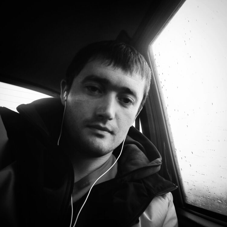  26108486  Alexander, 29 ,    