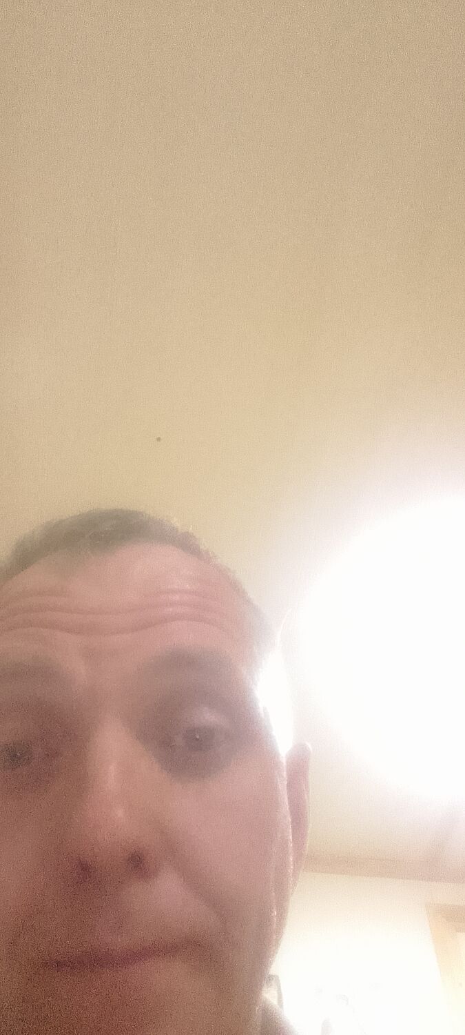 44923846  Artem, 45 ,    