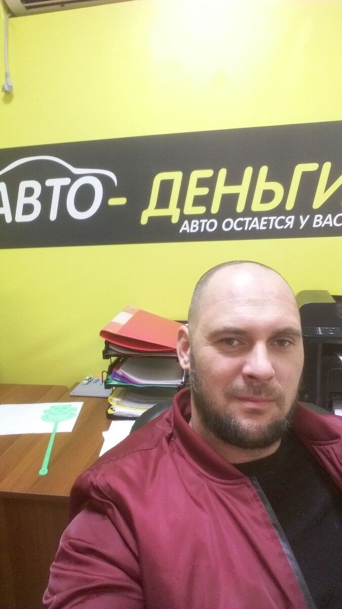  18116276  Maksim, 42 ,    