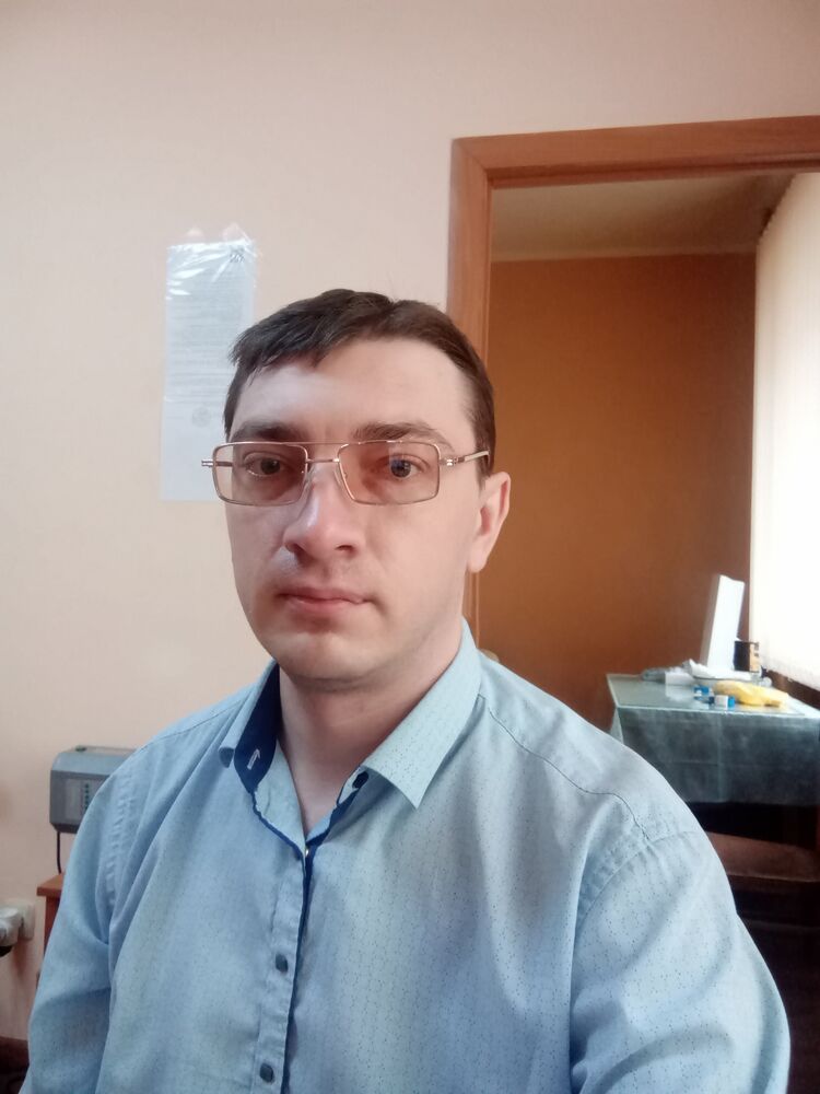  30724136  Wladimir, 34 ,    