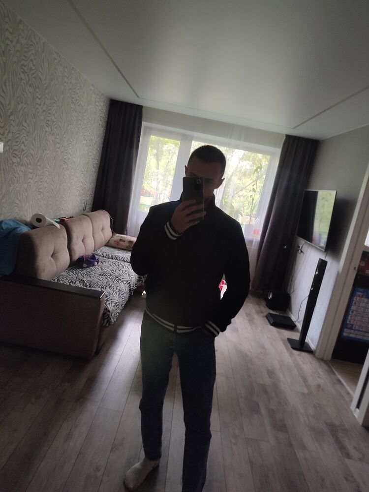  30439936  , 27 ,    
