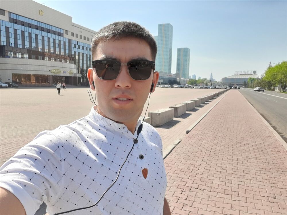  18289806  Nur, 34 ,    