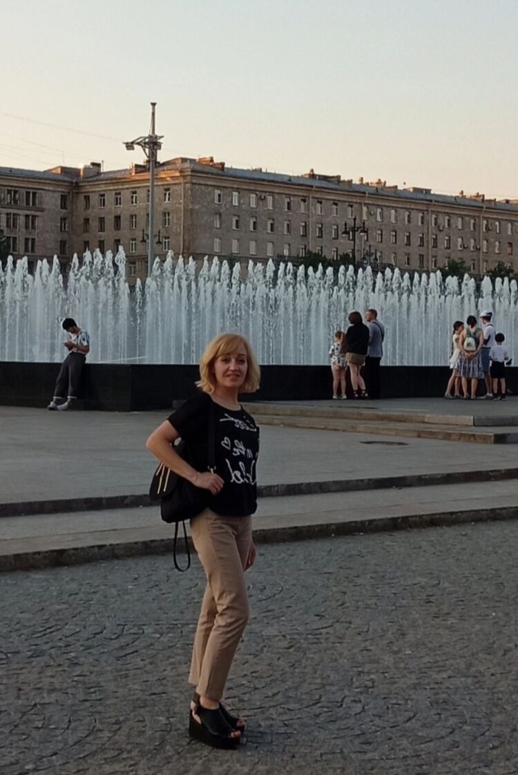  50179246  Mari, 47 ,    -