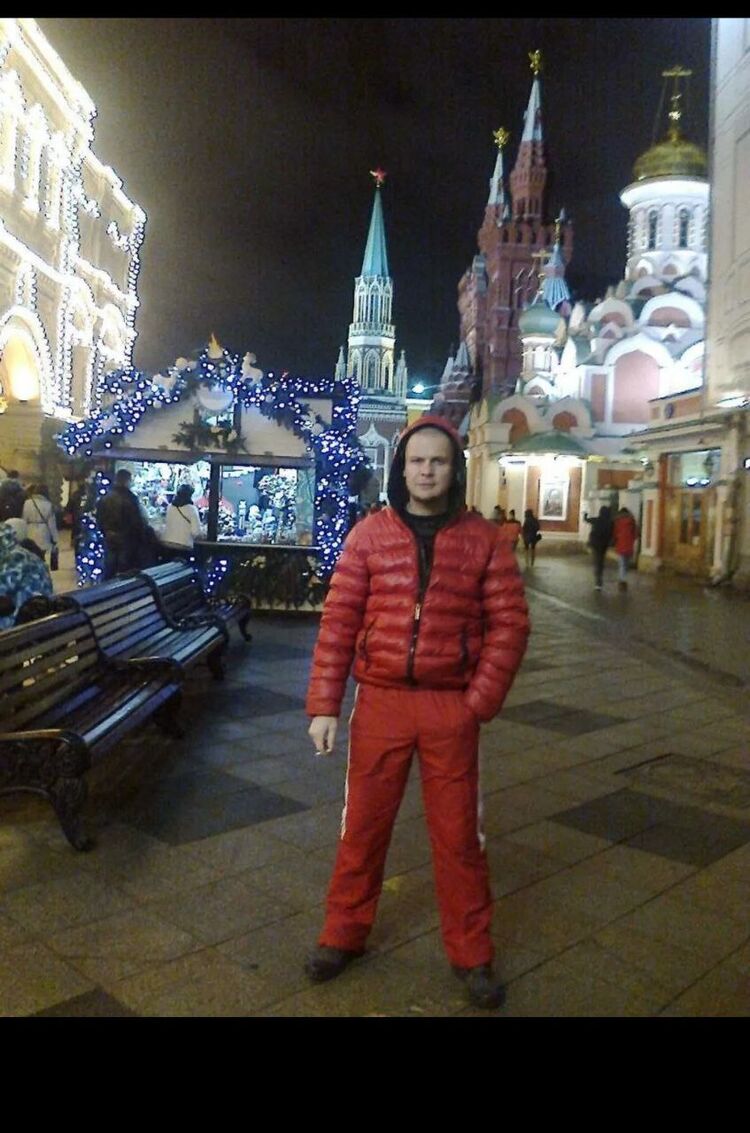  53733746  Arthur, 55 ,    