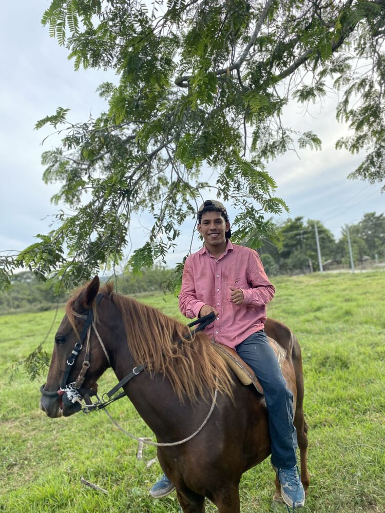  ,   Emmanuel, 20 ,   ,   