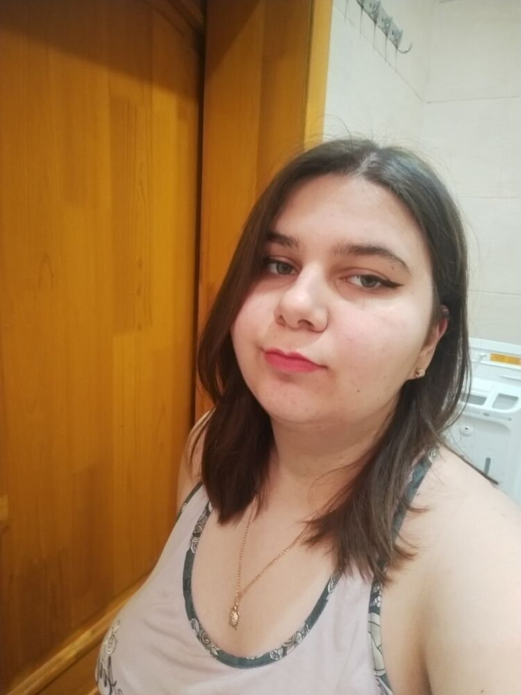  43758446  , 21 ,    