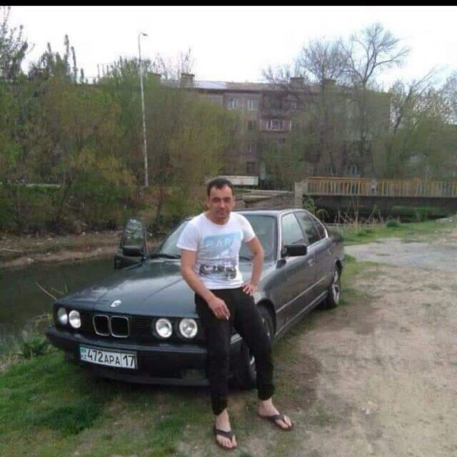  49957046  , 43 ,    