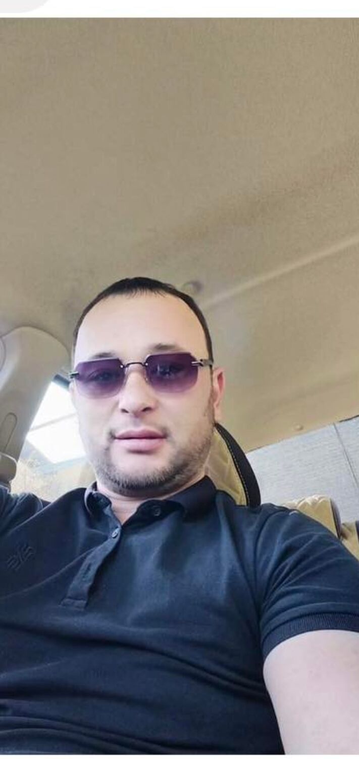  51692466  Ali, 41 ,    