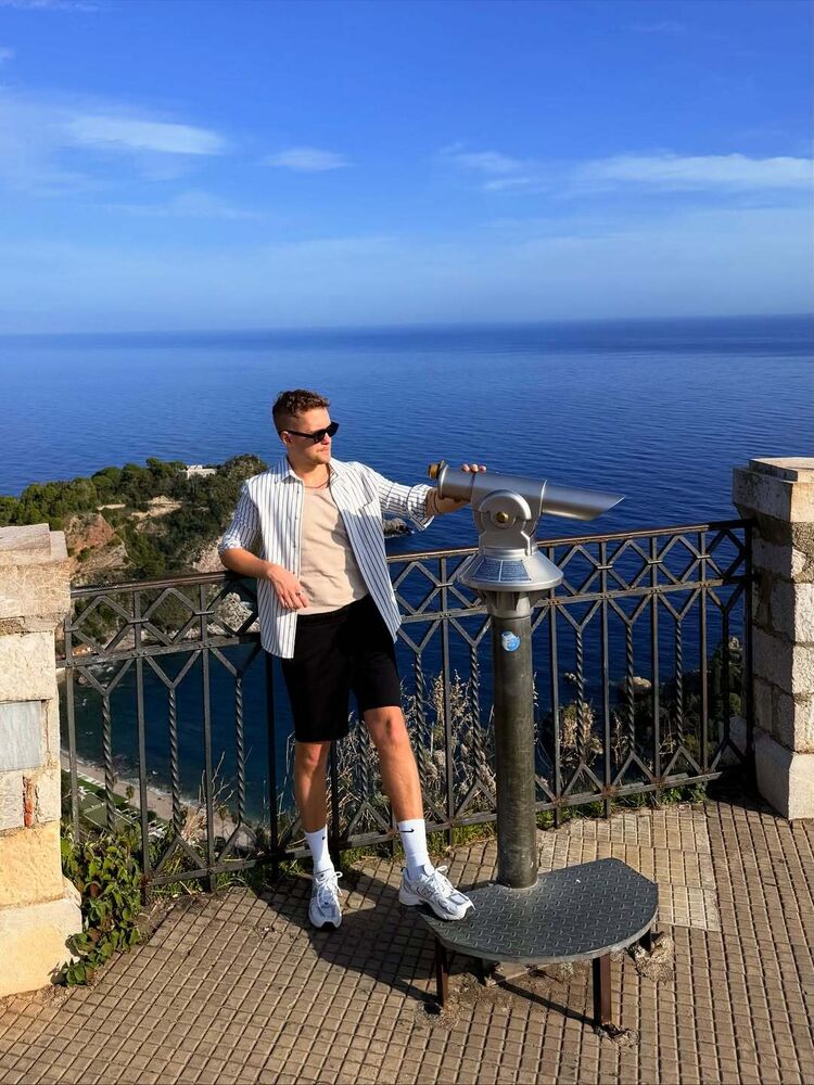 ���������� ������-��-����, ���� ������� �����, 33 ����, ������������ ��� ������, ����� � ���������