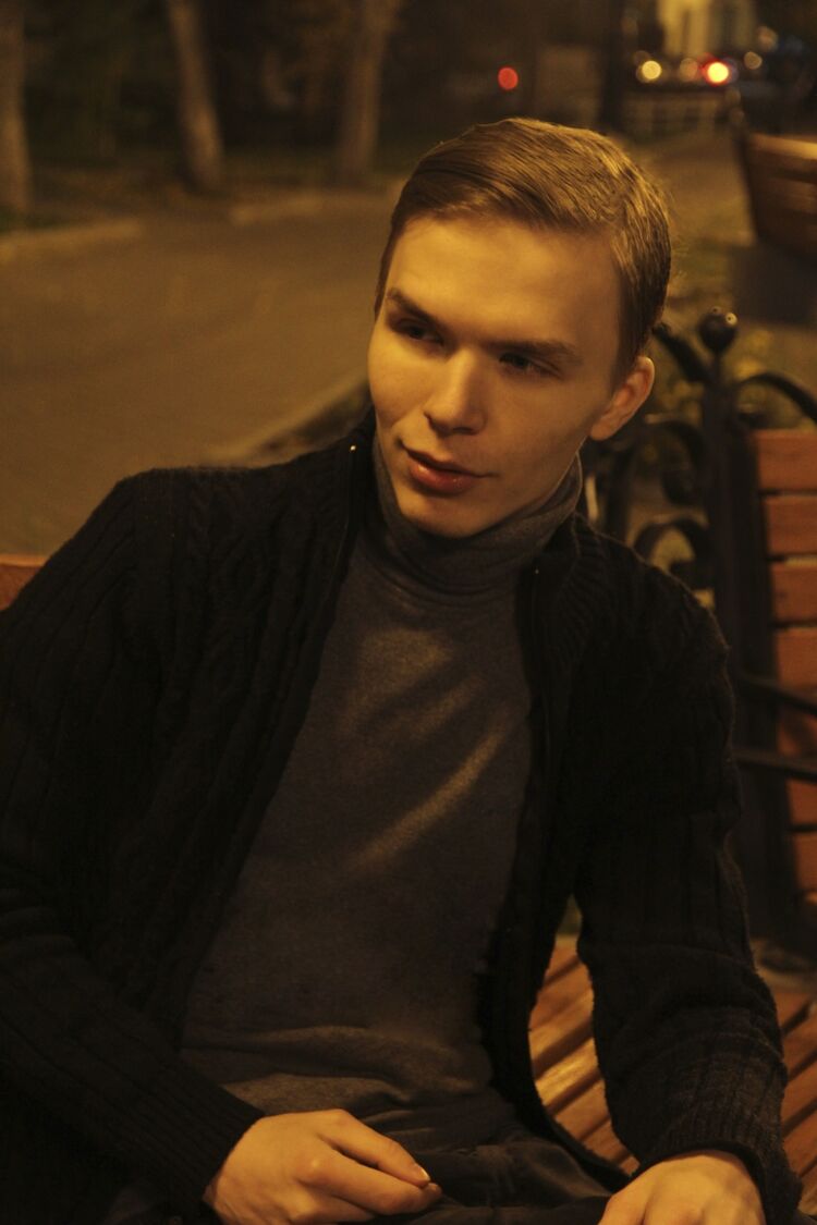  ,   Denis, 31 ,   ,   , c , 