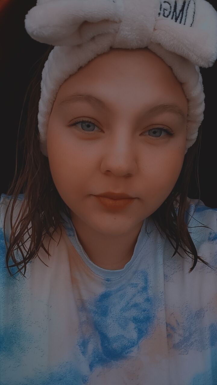  44417406  , 22 ,    