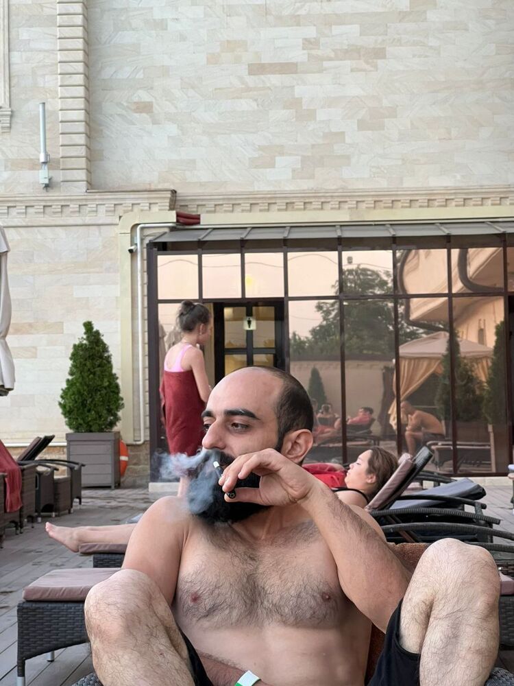  41651906  , 35 ,    
