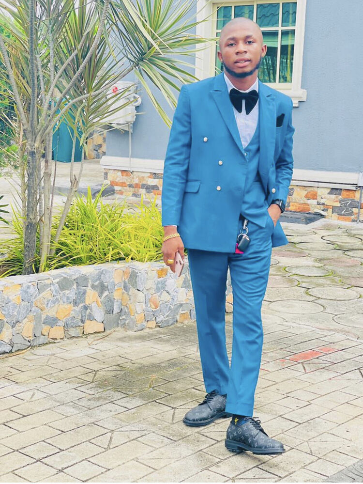  Umuahia,   Billionzx, 26 ,   ,   
