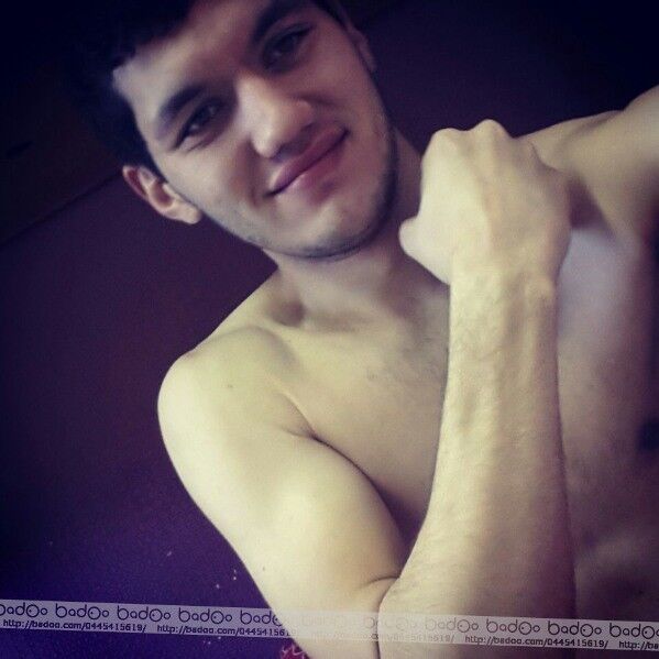  6617056  Jon, 32 ,    