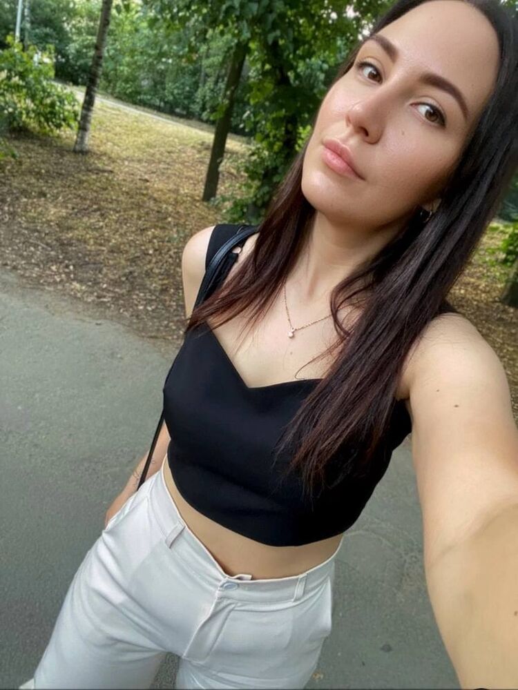  53419516  Nadin, 31 ,    