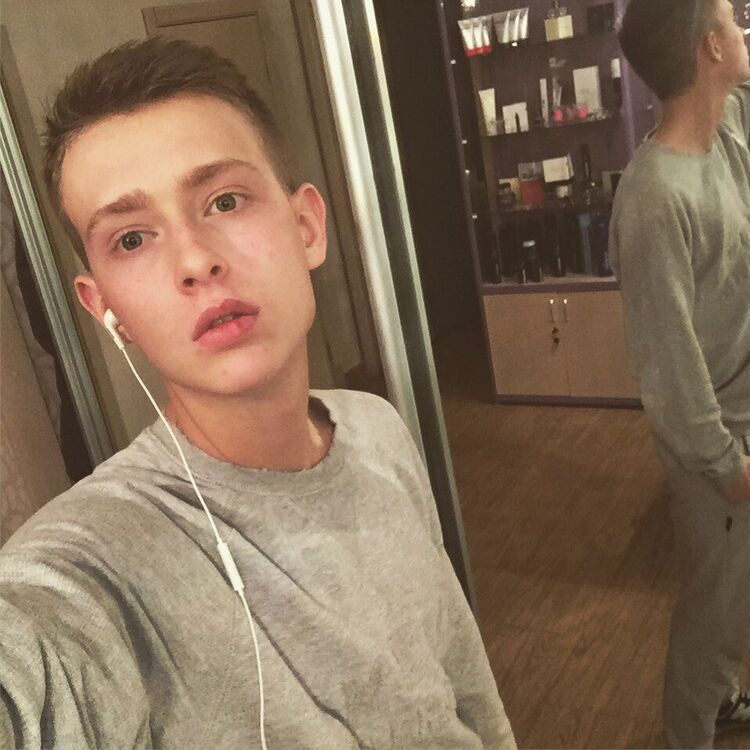  ,   Alfred, 26 ,   ,   