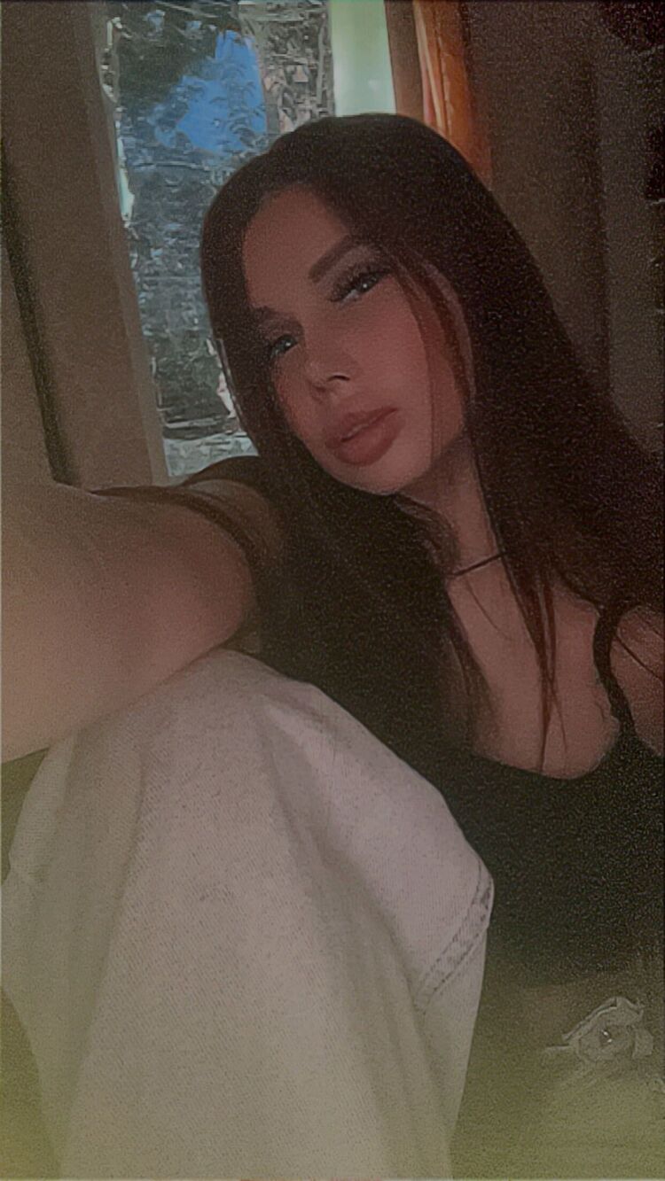  48380066  Katrin, 27 ,    