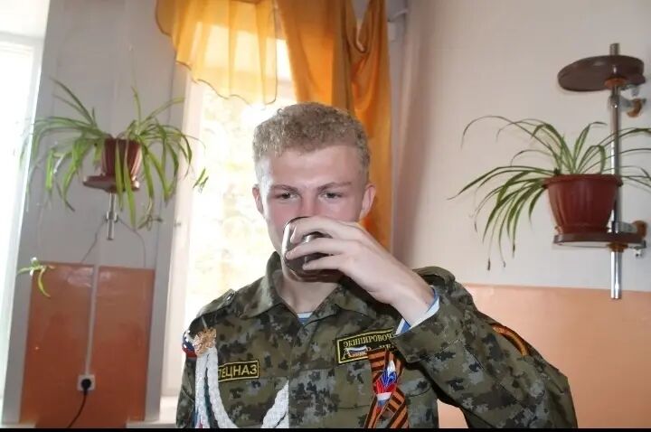  -,   , 22 ,   ,   