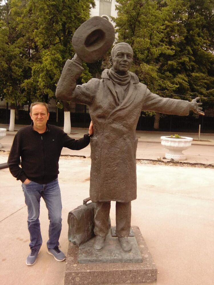  ,   Vlad, 53 ,   ,   , c 