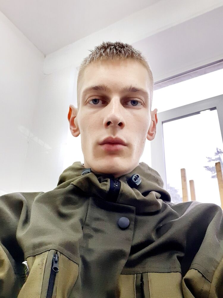  48104806  , 27 ,    