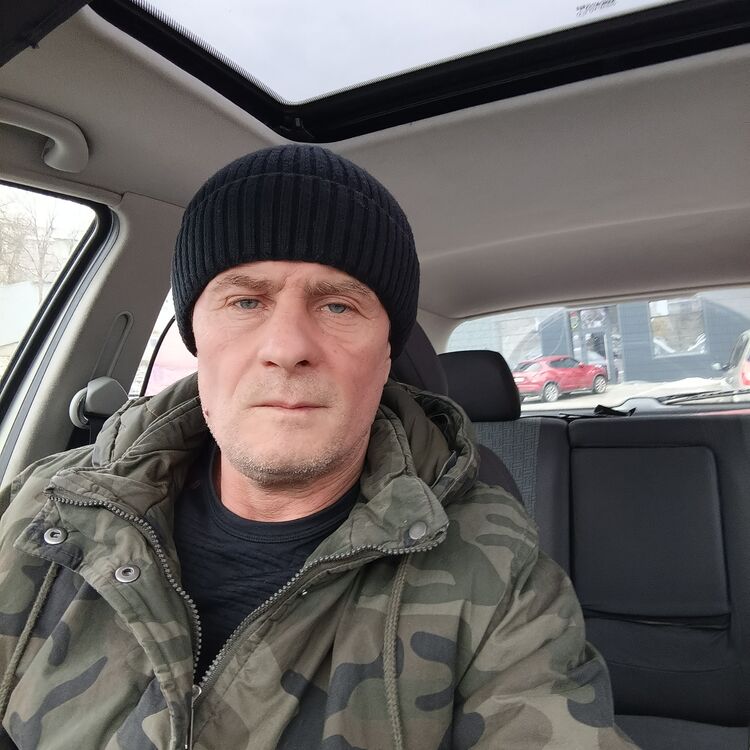  ,   Vlad, 49 ,   ,   , c 